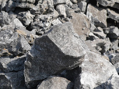 棕剛玉磨料產(chǎn)品特點(diǎn)優(yōu)勢 棕剛玉磨料產(chǎn)品特點(diǎn)優(yōu)勢